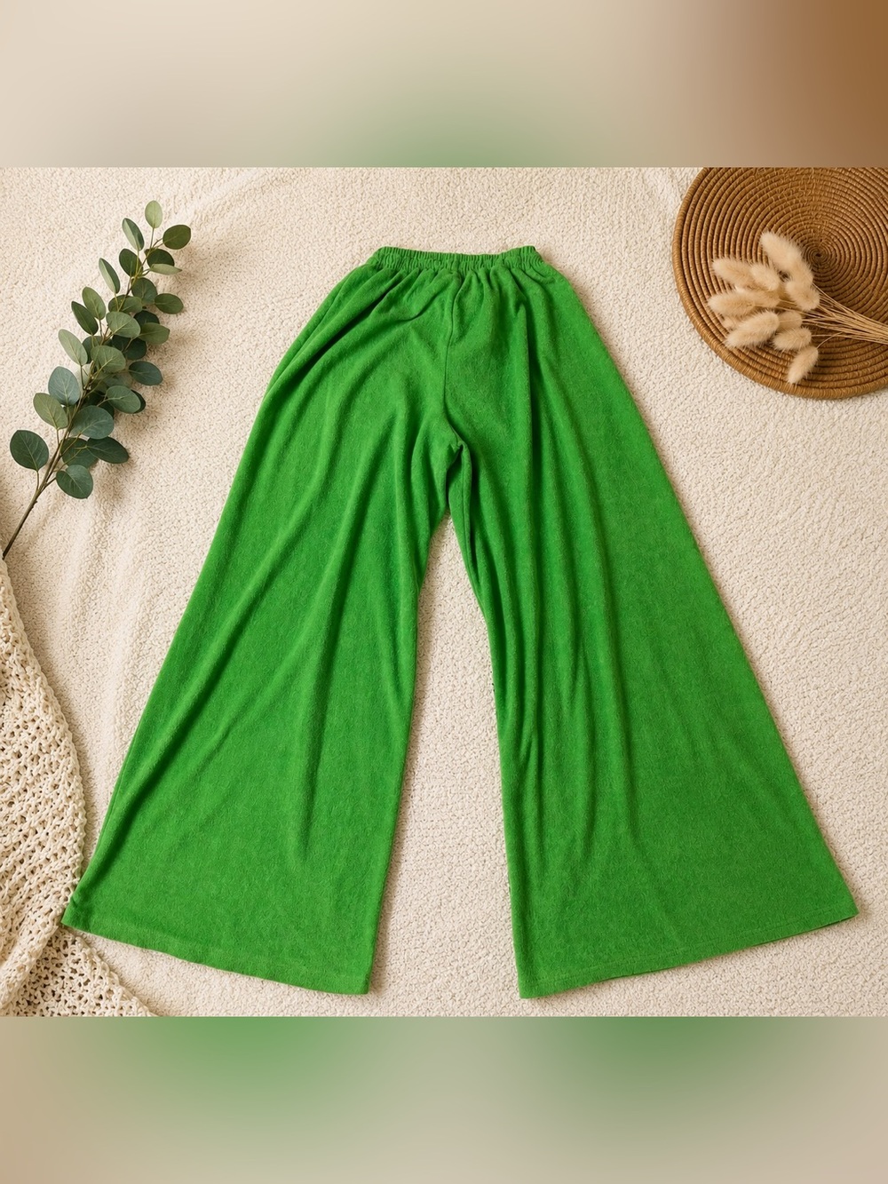 PrettyLittleThing Bright Green Wide Leg Pants